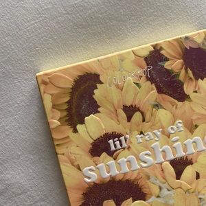 Colourpop lil’ ray of sunshine palette